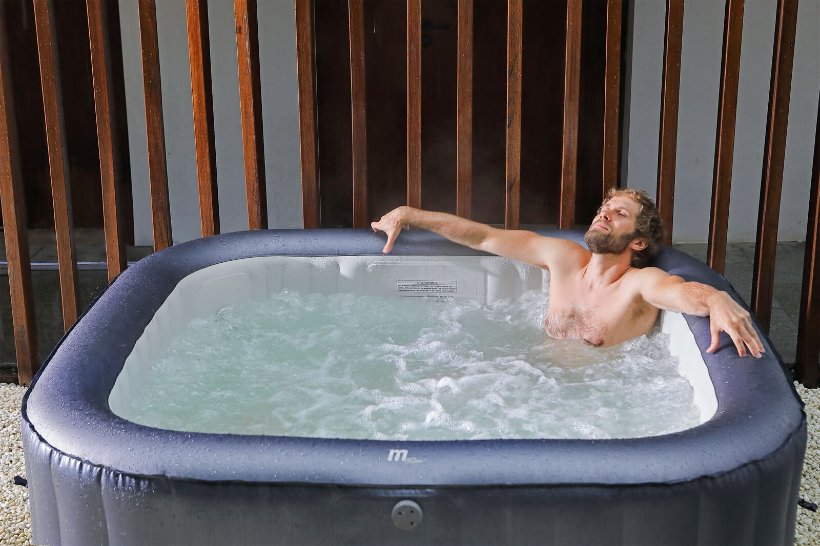  MSpa Muse Whirlpool Otium NEU aufblasbarer Pool für 6 Personen | Indoor + Outdoor-Whirlpool ( M-OT062)