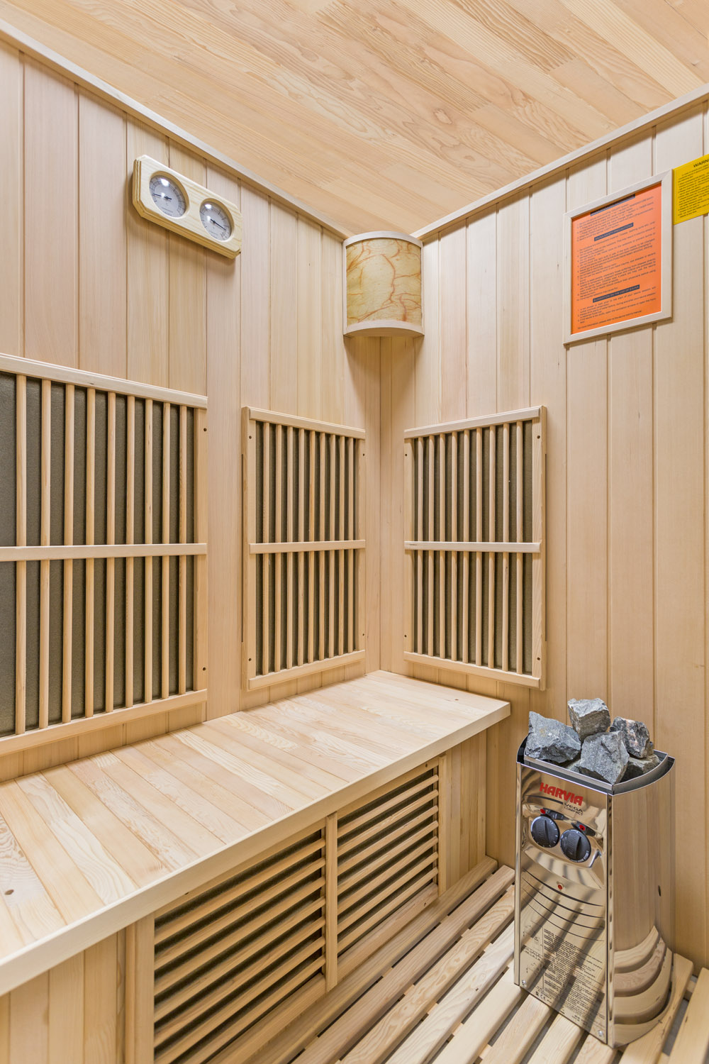 Sauna mit Infrarotstrahlern für wahren Luxus Zu Hause