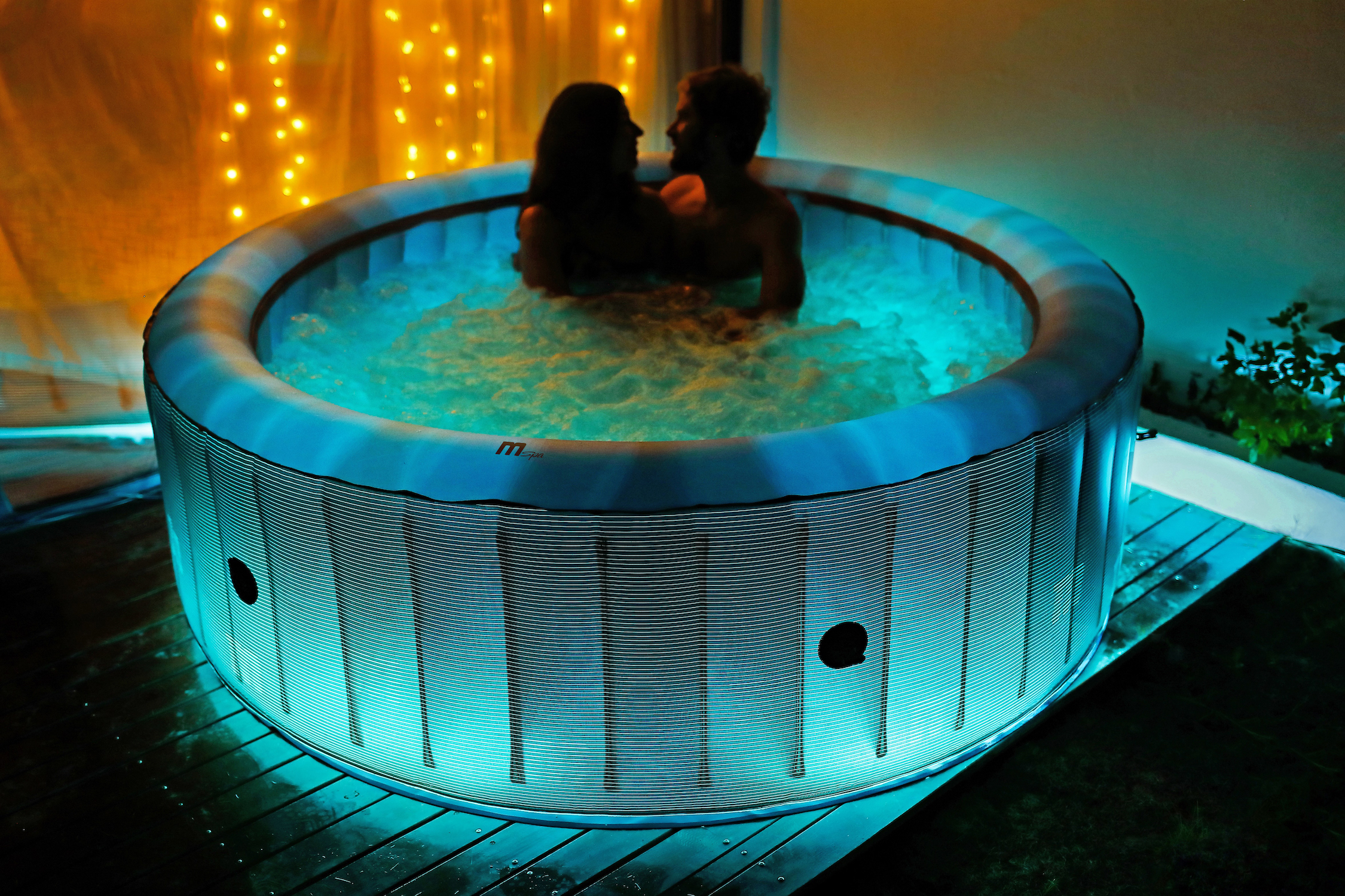 Aufblasbarer Whirlpool MSPA Starry neues Modell 2023 Outdoor Pool XXL 6 Personen LED