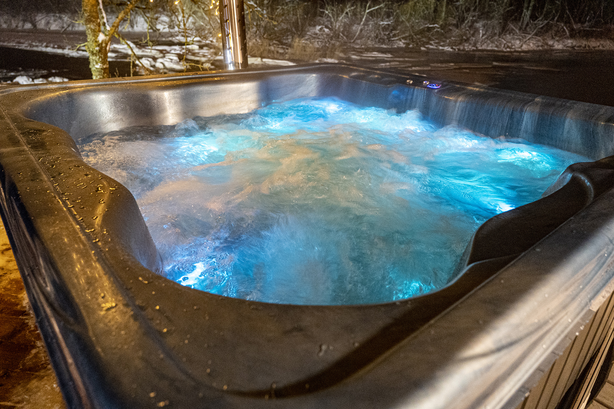 Hot Tub XXL Whirlpool mit Holzofen MINAVIDA MONACO Pool mit Ofen ökologisch Heizen inkl. LED, Hydromassagedüsen Massagefunktionen Thermoholz 6 Personen Hot Tub XXL Whirlpool mit Holzofen MINAVIDA MONACO Pool mit Ofen ökologisch Heizen inkl. LED, Hydromassagedüsen Massagefunktionen Thermoholz 6 Personen