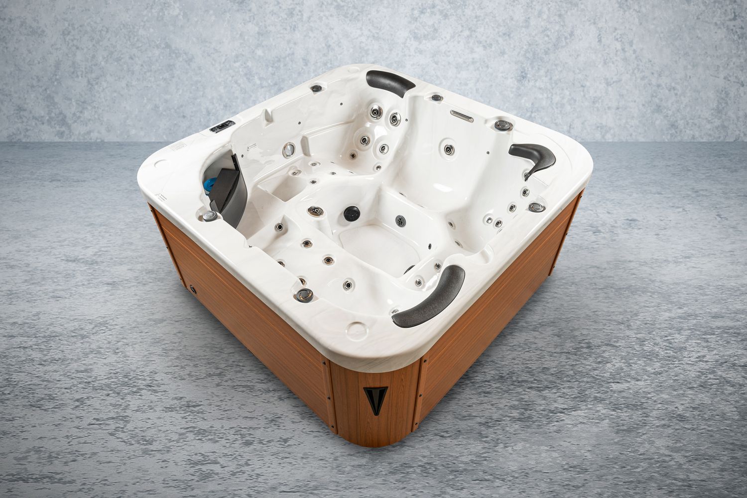 Bellagio American XXL Whirlpool Torina Sterling Silver / Teak | Indoor & Outdoor Pool Bellagio American XXL Whirlpool Torina Sterling Silver / Teak | Indoor & Outdoor Pool