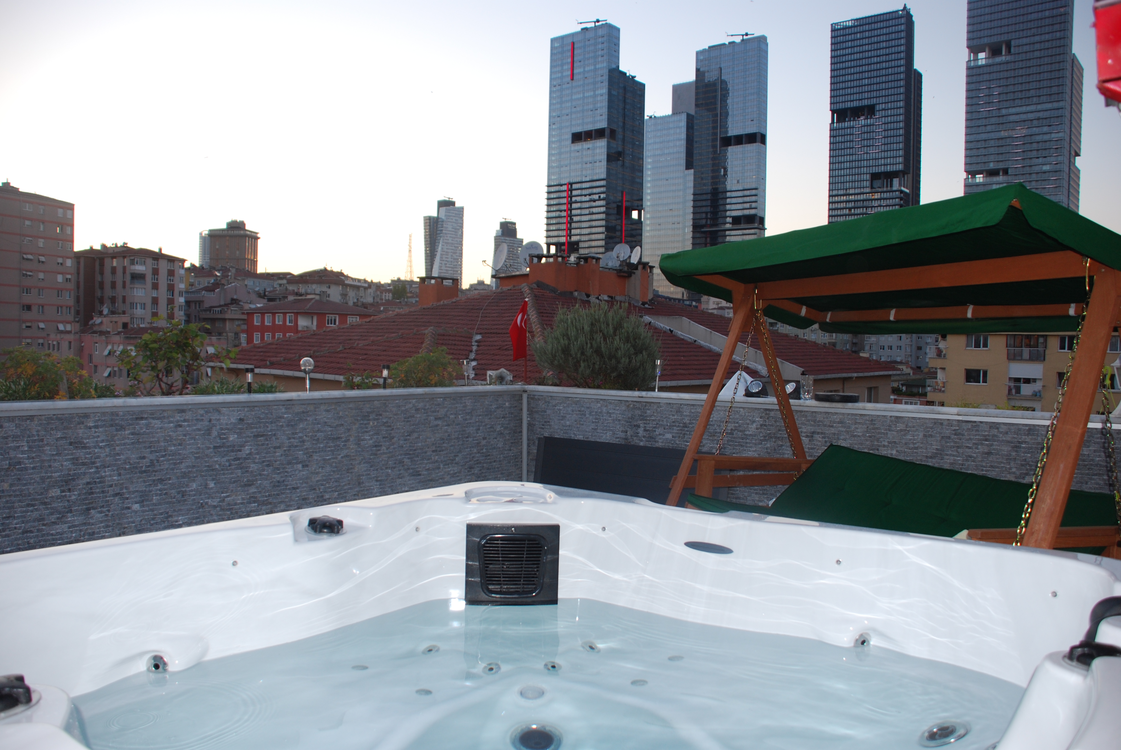 PassionSpa Whirlpool RELAX 204 x 204 x 85 cm - XXL / bis zu 5 Personen - Farbe: Grau