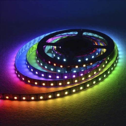 Edles Design & RGB Beleuchtung