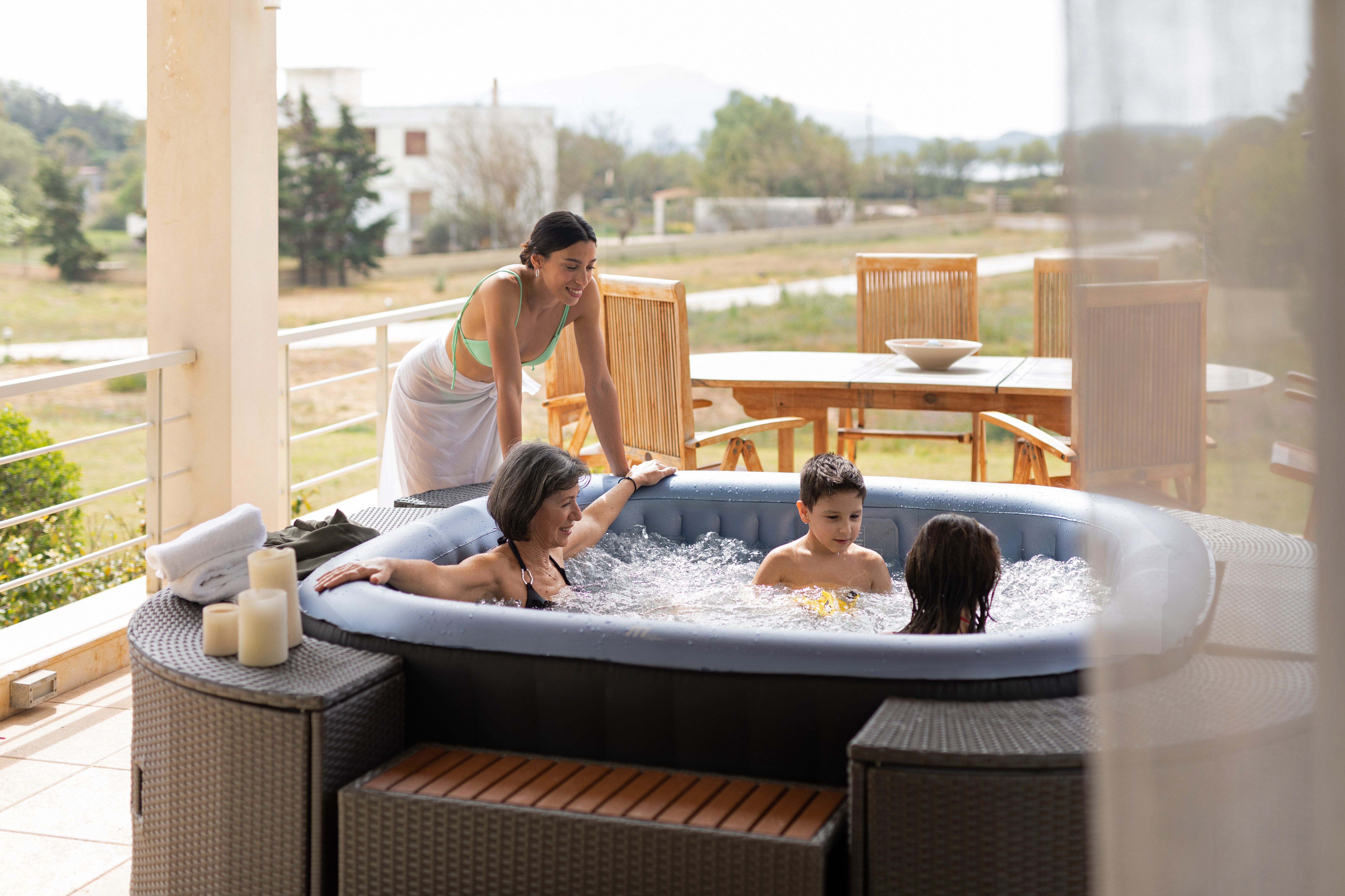 MSPA Whirlpool TEKAPO Comfort für 4 Personen C-TE041 aufblasbar Indoor- & Outdoor Pool MSPA Whirlpool TEKAPO Comfort für 4 Personen C-TE041 aufblasbar Indoor- & Outdoor Pool
