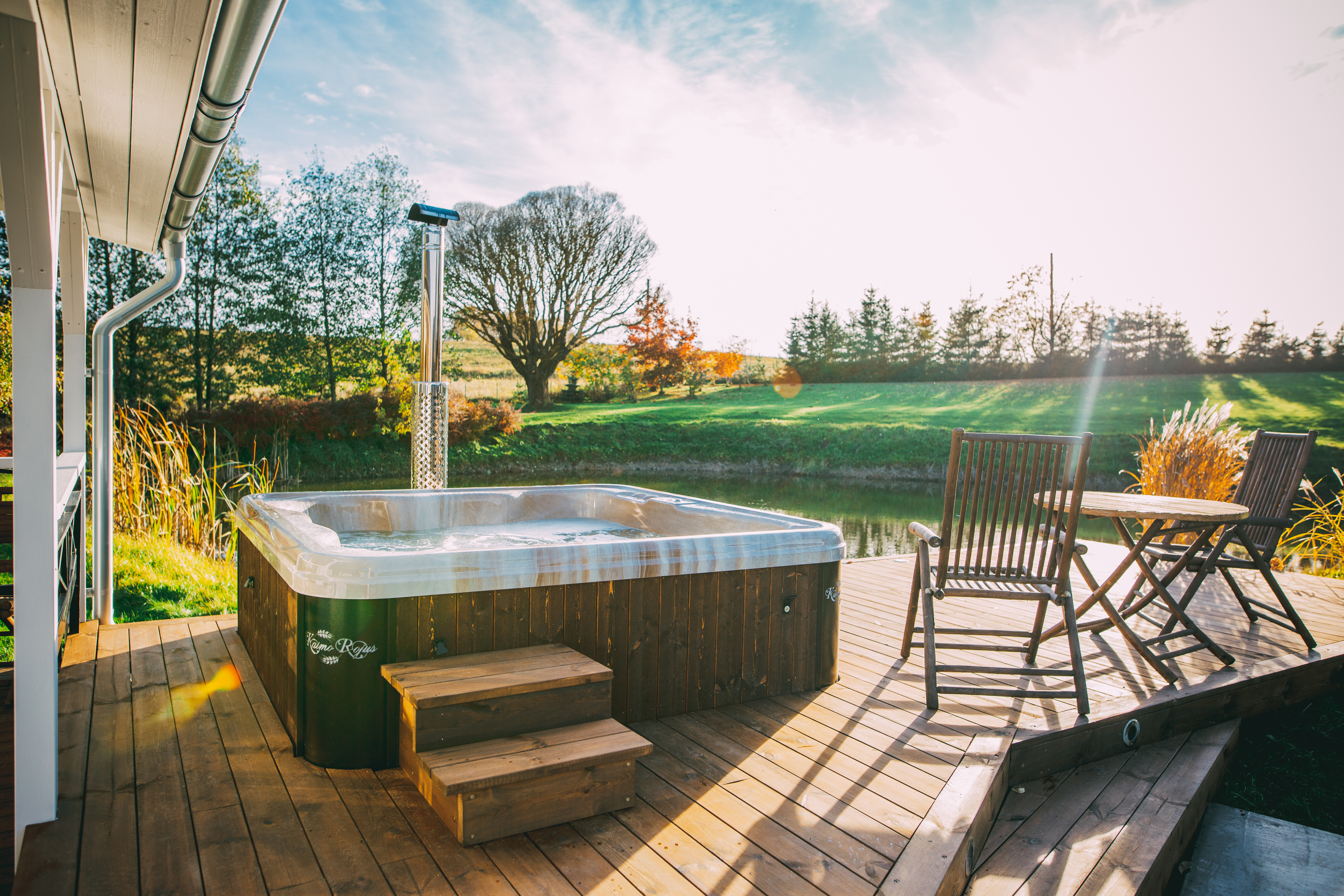 Hot Tub XXL Whirlpool mit Holzofen MINAVIDA MONACO Pool mit Ofen ökologisch Heizen inkl. LED, Hydromassagedüsen Massagefunktionen Thermoholz 6 Personen Hot Tub XXL Whirlpool mit Holzofen MINAVIDA MONACO Pool mit Ofen ökologisch Heizen inkl. LED, Hydromassagedüsen Massagefunktionen Thermoholz 6 Personen