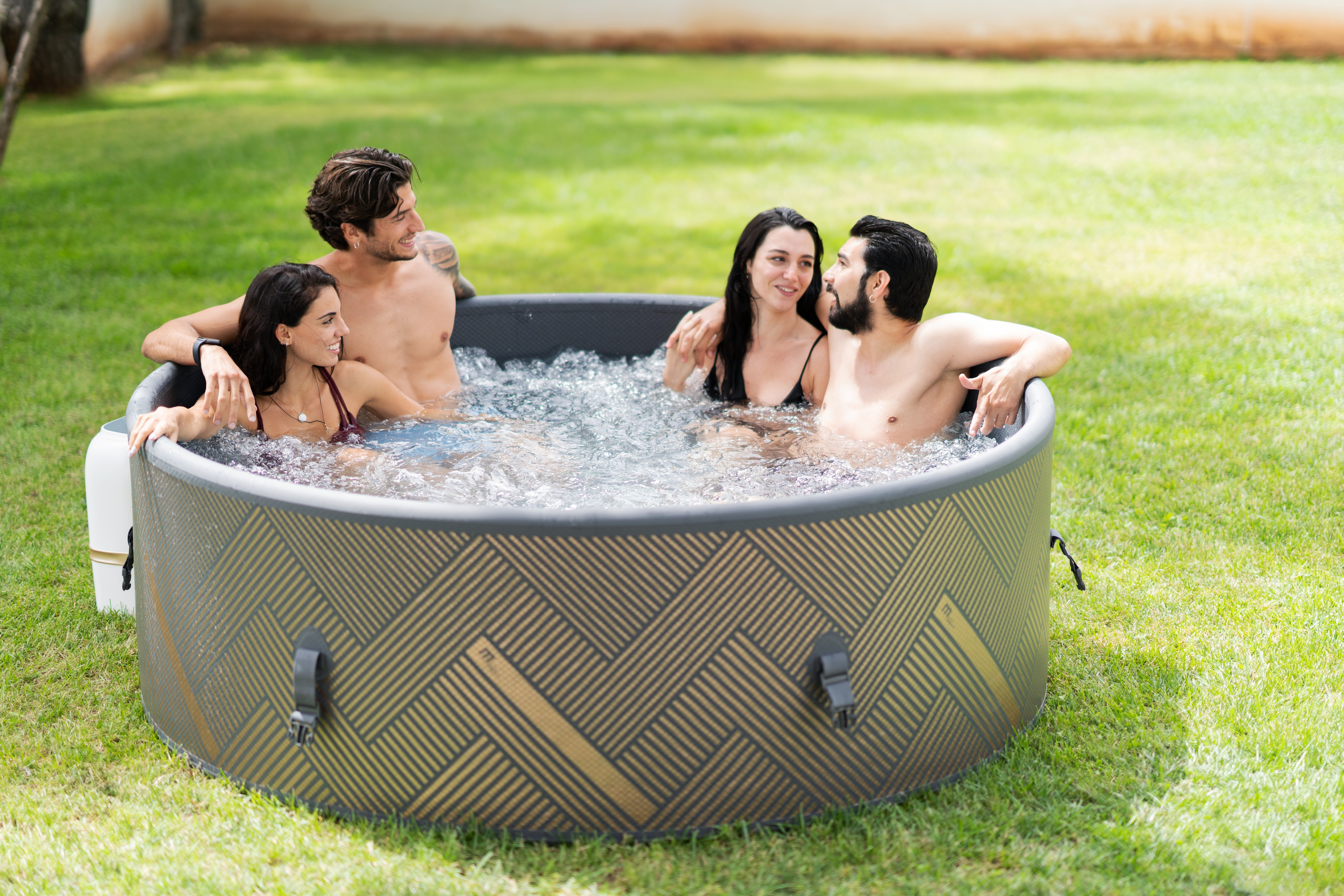 MSpa Whirlpool MONO 2024 für 8 Personen XXL Outdoor Pool aufblasbar DWF F-MO082W