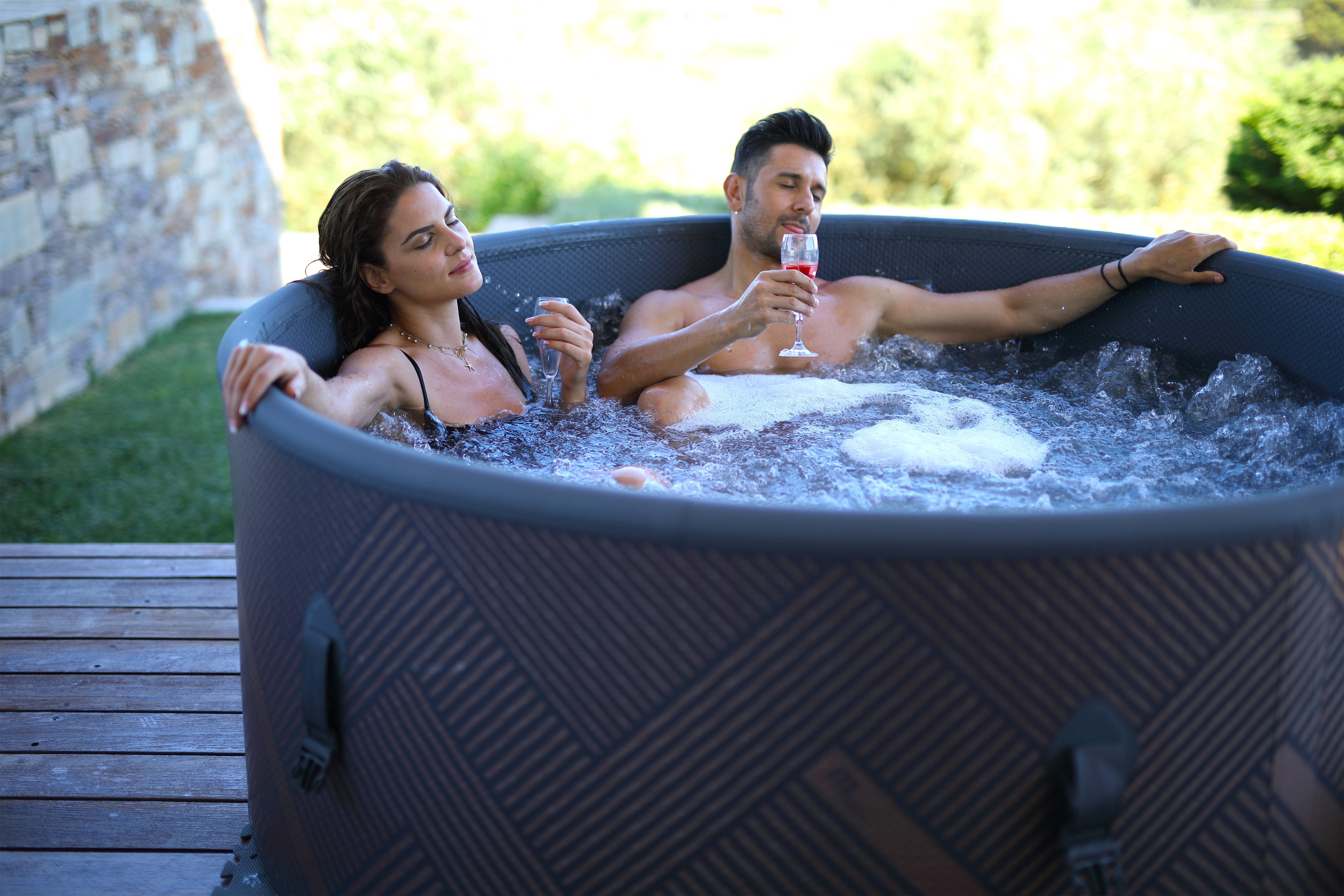 MSpa Whirlpool MONO 2024 für 8 Personen XXL Outdoor Pool aufblasbar DWF F-MO082W