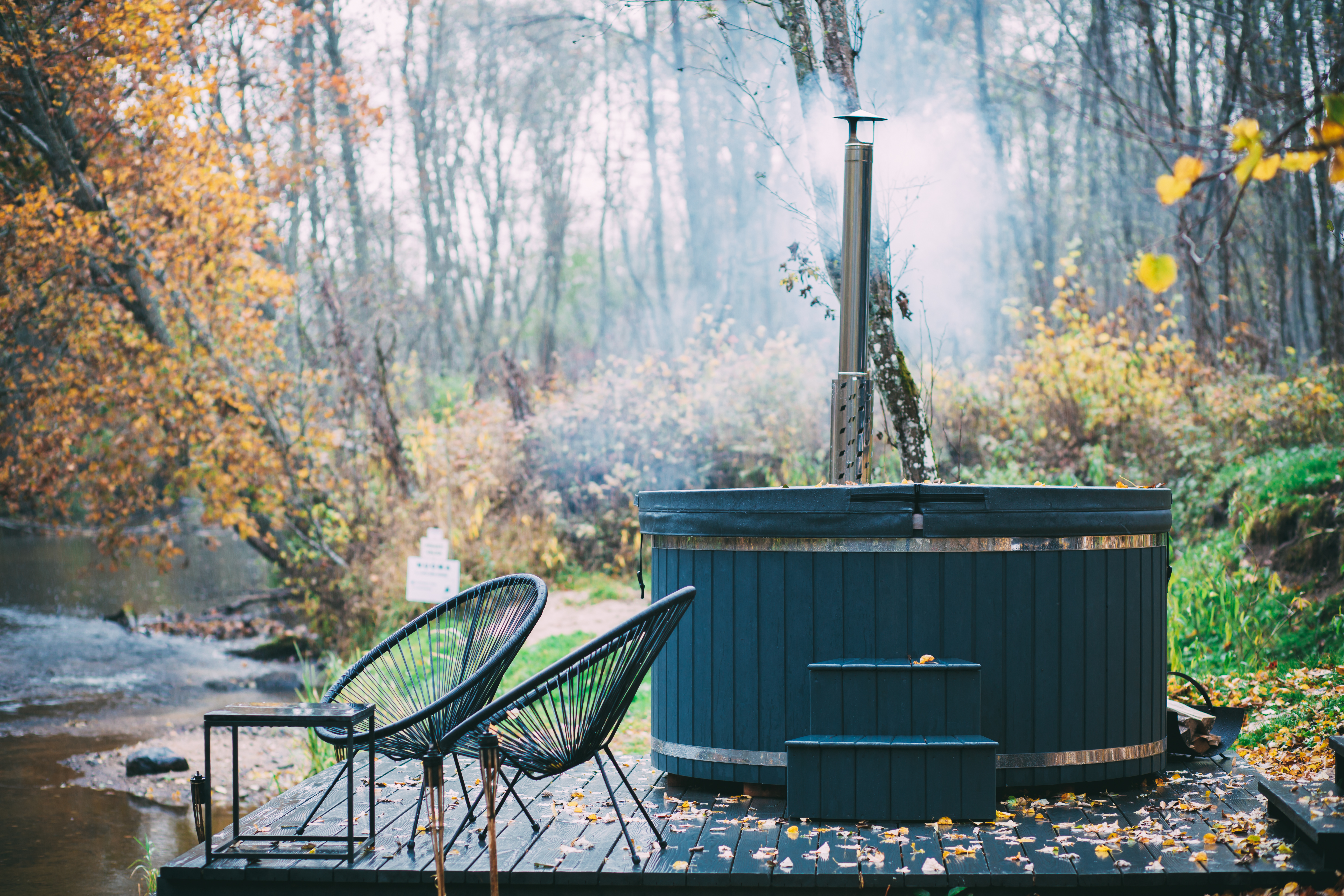 Hot Tub Whirlpool XXL mit Holzofen Minavida CRUISE Pool mit Ofen ökologisch Heizen inkl. LED, Hydromassagedüsen Massagefunktionen Thermoholz 4 Personen Hot Tub Whirlpool XXL mit Holzofen Minavida CRUISE Pool mit Ofen ökologisch Heizen inkl. LED, Hydromassagedüsen Massagefunktionen Thermoholz 4 Personen
