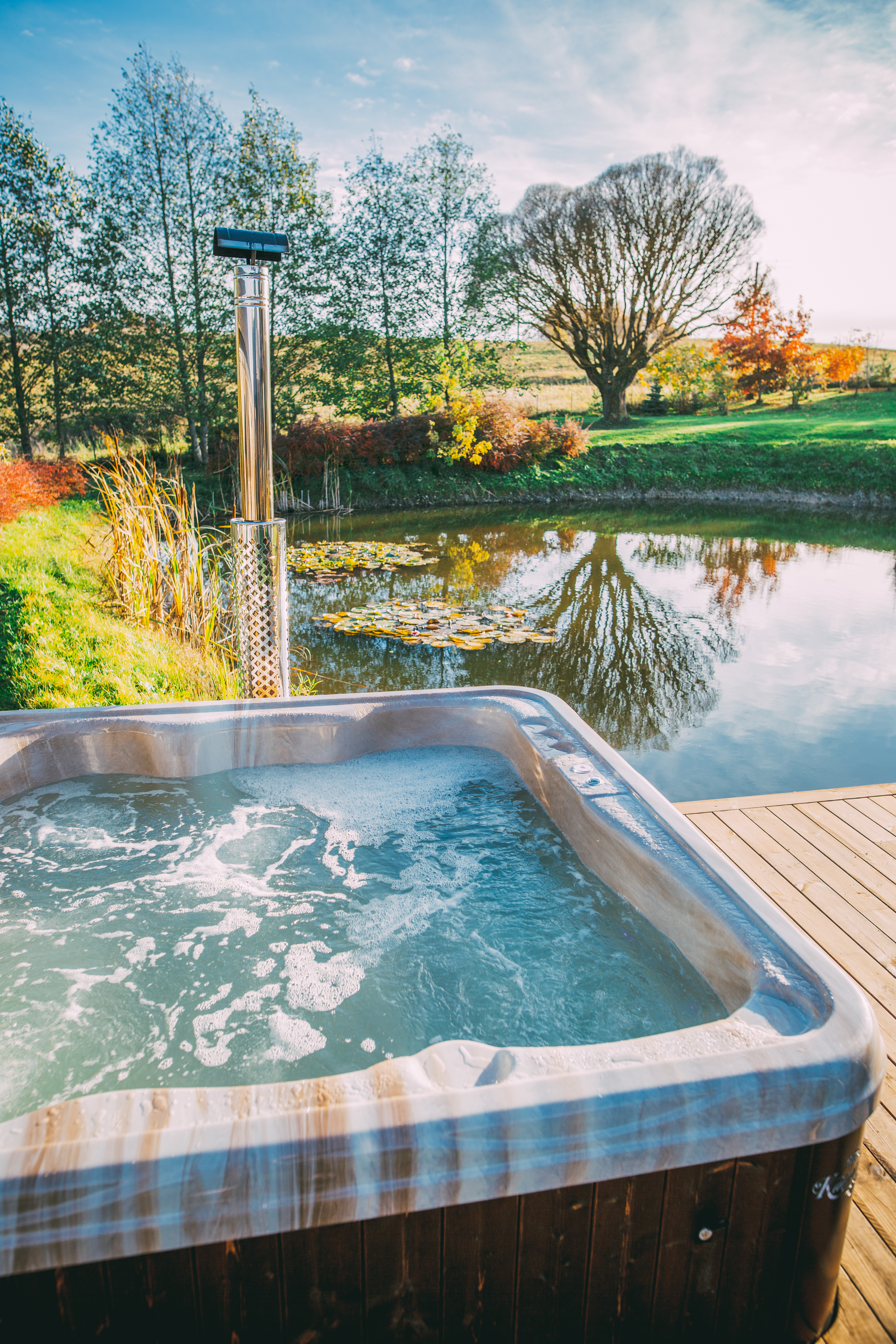 Hot Tub XXL Whirlpool mit Holzofen MINAVIDA MONACO Pool mit Ofen ökologisch Heizen inkl. LED, Hydromassagedüsen Massagefunktionen Thermoholz 6 Personen Hot Tub XXL Whirlpool mit Holzofen MINAVIDA MONACO Pool mit Ofen ökologisch Heizen inkl. LED, Hydromassagedüsen Massagefunktionen Thermoholz 6 Personen