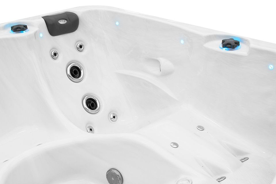 PassionSpa Whirlpool XL Relax + WiFi | Indoor & Outdoor Pool