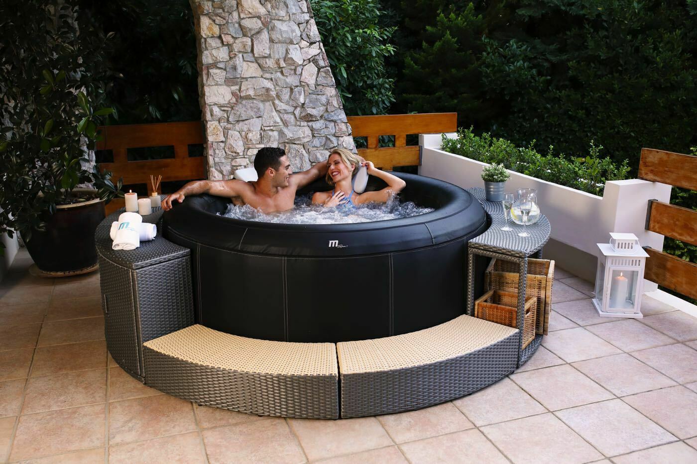 MSpa Whirlpool CAMARO PREMIUM inkl. LED , OZON - XXL Outdoor Whirlpool 6 Personen 2023